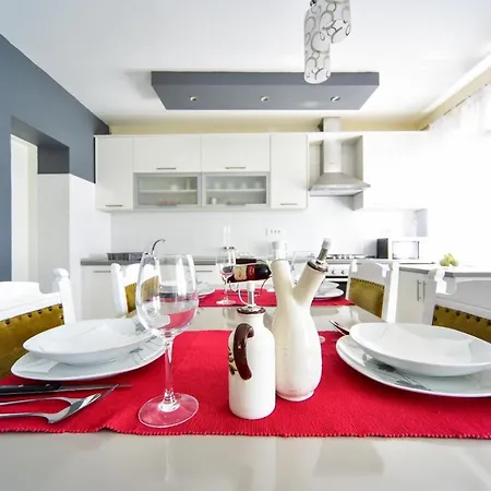Franko Apartamento *